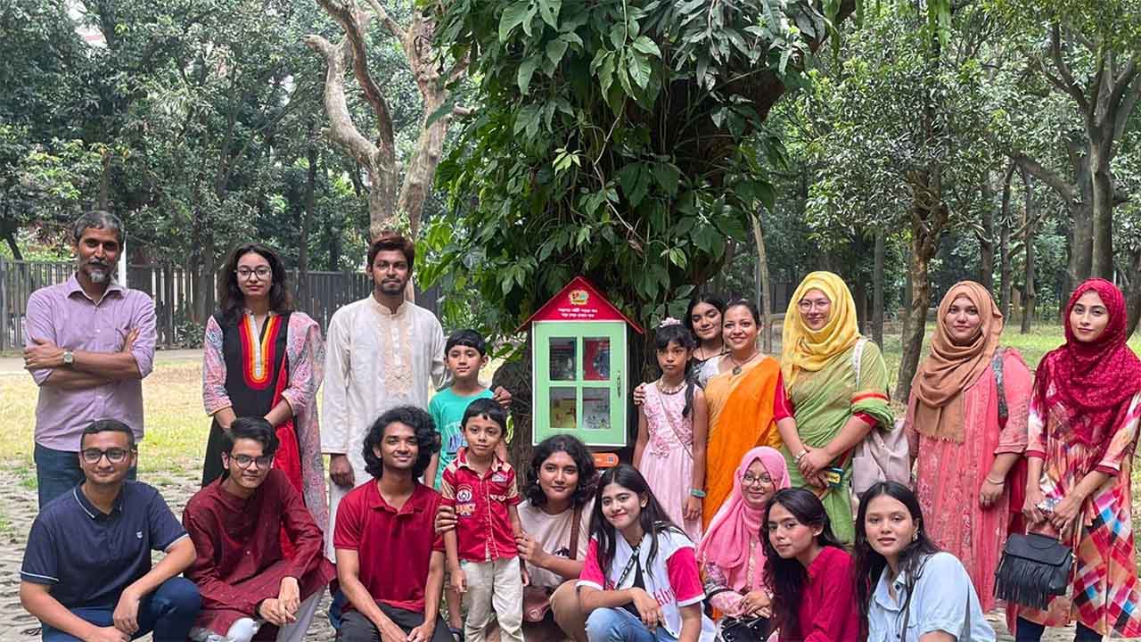 Grow Your Reader Foundation Opens Two New Book Garages in Gulshan Park